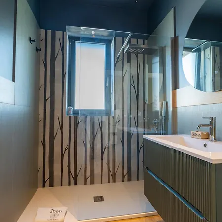 Shah Rooms&relax Konukevi Taranto