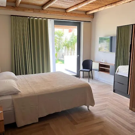 Πανσιόν Shah Rooms&relax Ταράντο