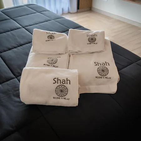 Shah Rooms&relax 4* 타란토